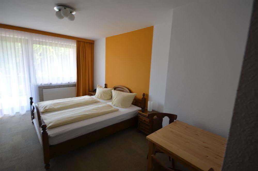 Hotel Garni Schafer Horrem Exterior foto